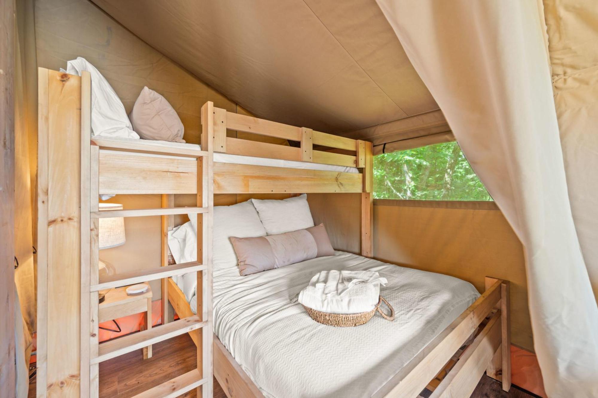 The Lodges At Eden Reserve - Safari Tents Williamstown Exterior foto