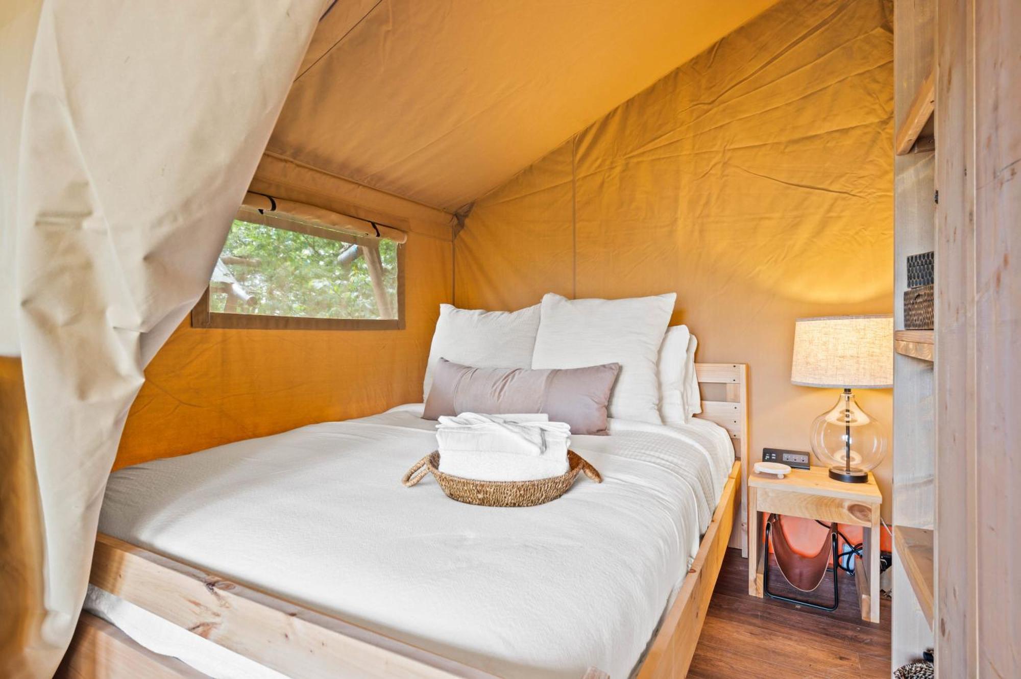 The Lodges At Eden Reserve - Safari Tents Williamstown Exterior foto
